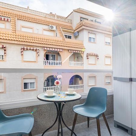 Apartamento Centrico Con Garaje Torrevieja Dış mekan fotoğraf